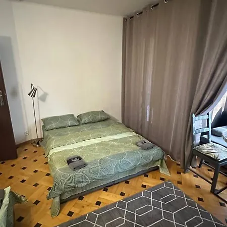 Konukevi Arkadia Varşova