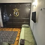 Arkadia * ワルシャワ