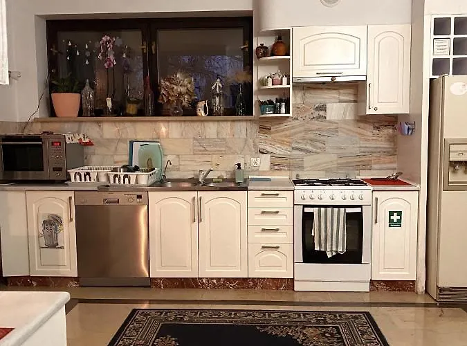 Arkadia Guest house Warsaw